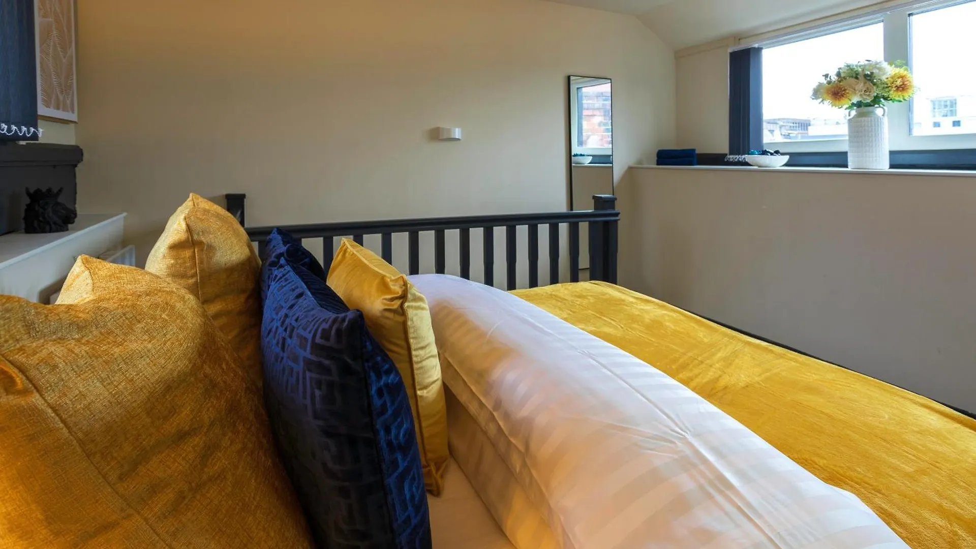Central Prestige - Rose Platinum Properties Leeds  Regno Unito